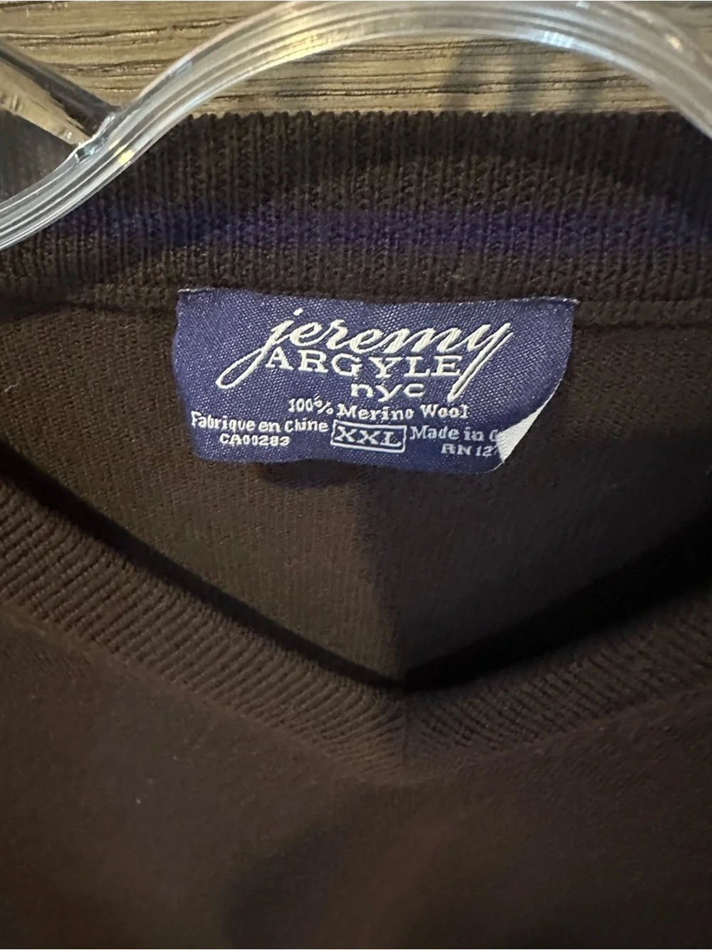 Jeremy Argyle Men’s Chocolate Brown V-Neck Sweater. Size XXL